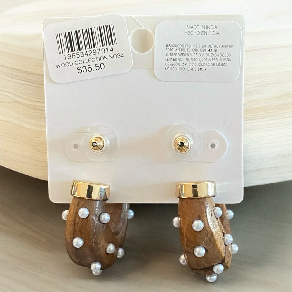 NWT Chico’s Wood & Faux Pearl Earrings - Picture 6 of 8